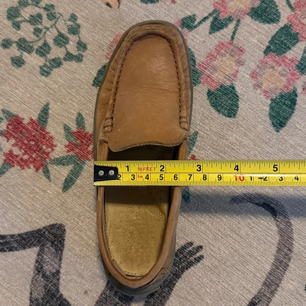 Primigi kids brown/camel leather loafers - size 31 - good condition